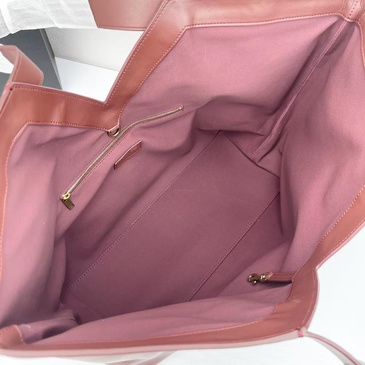 YSL- Grain Leather Tote Bag