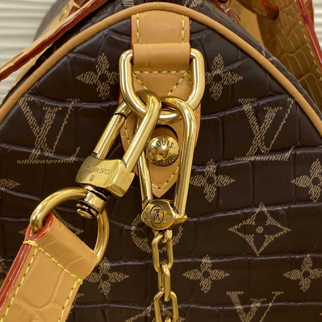 Louis Vuitton Speedy P9 Bandoulière 25 Crocodile Leather