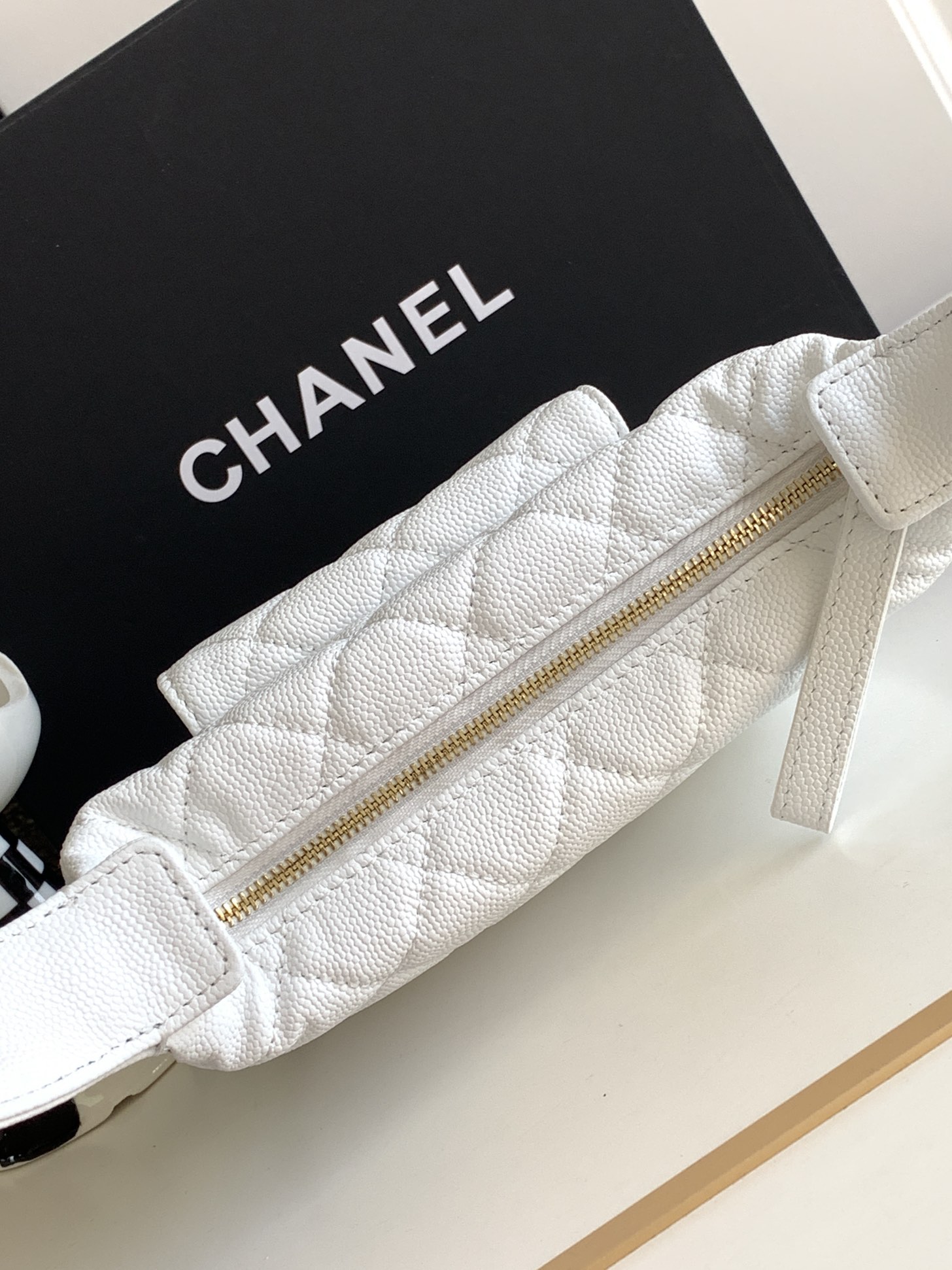 CHANEL Pouch