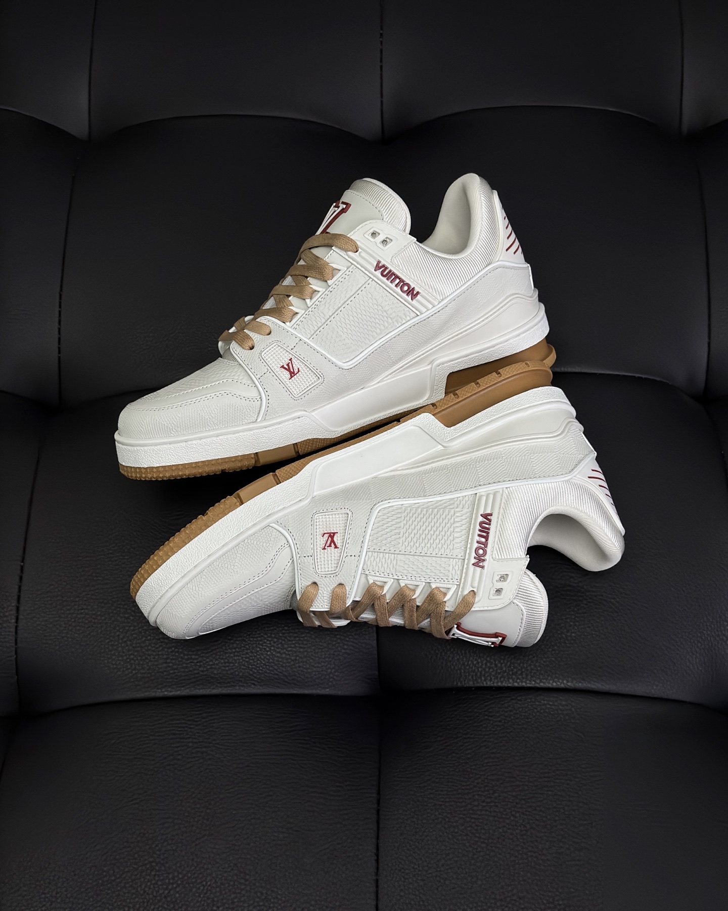 LOUIS VUITTON 1AHTS7 LV Trainer Sneaker