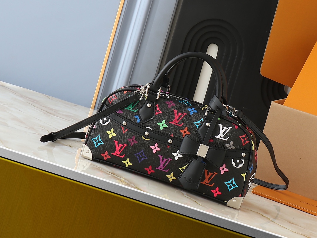 LV-M13084 LV x TM Handbag East West