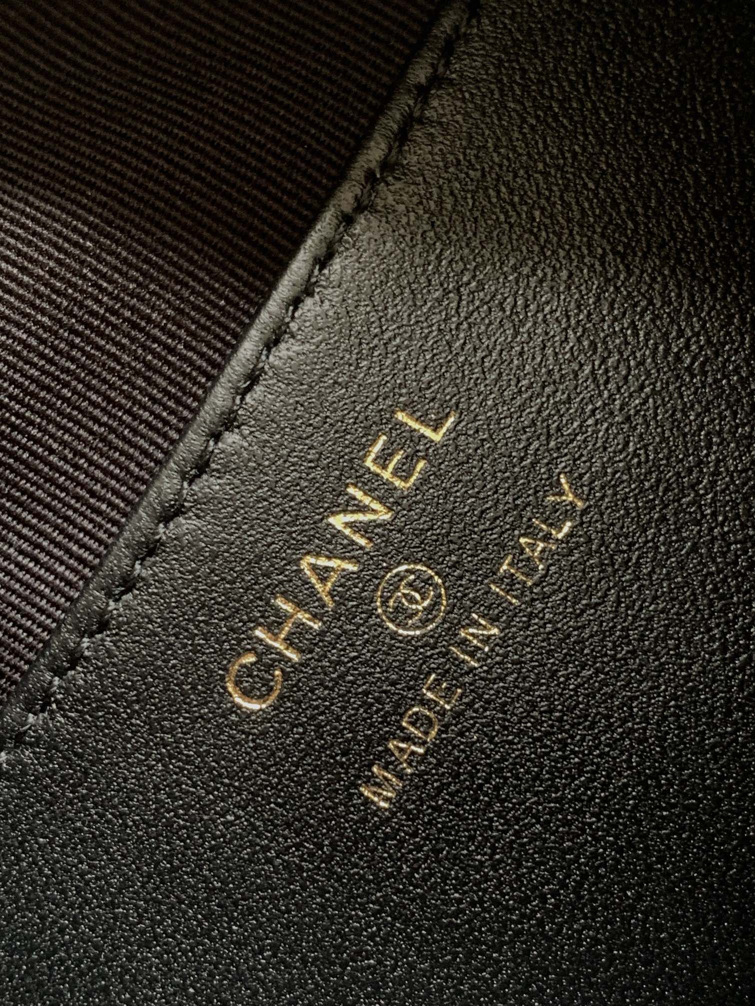 Chanel 24s black-pink gold bag