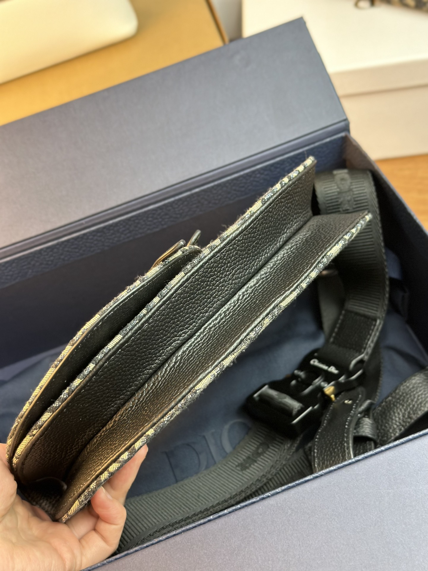 Saddle Messenger Bag