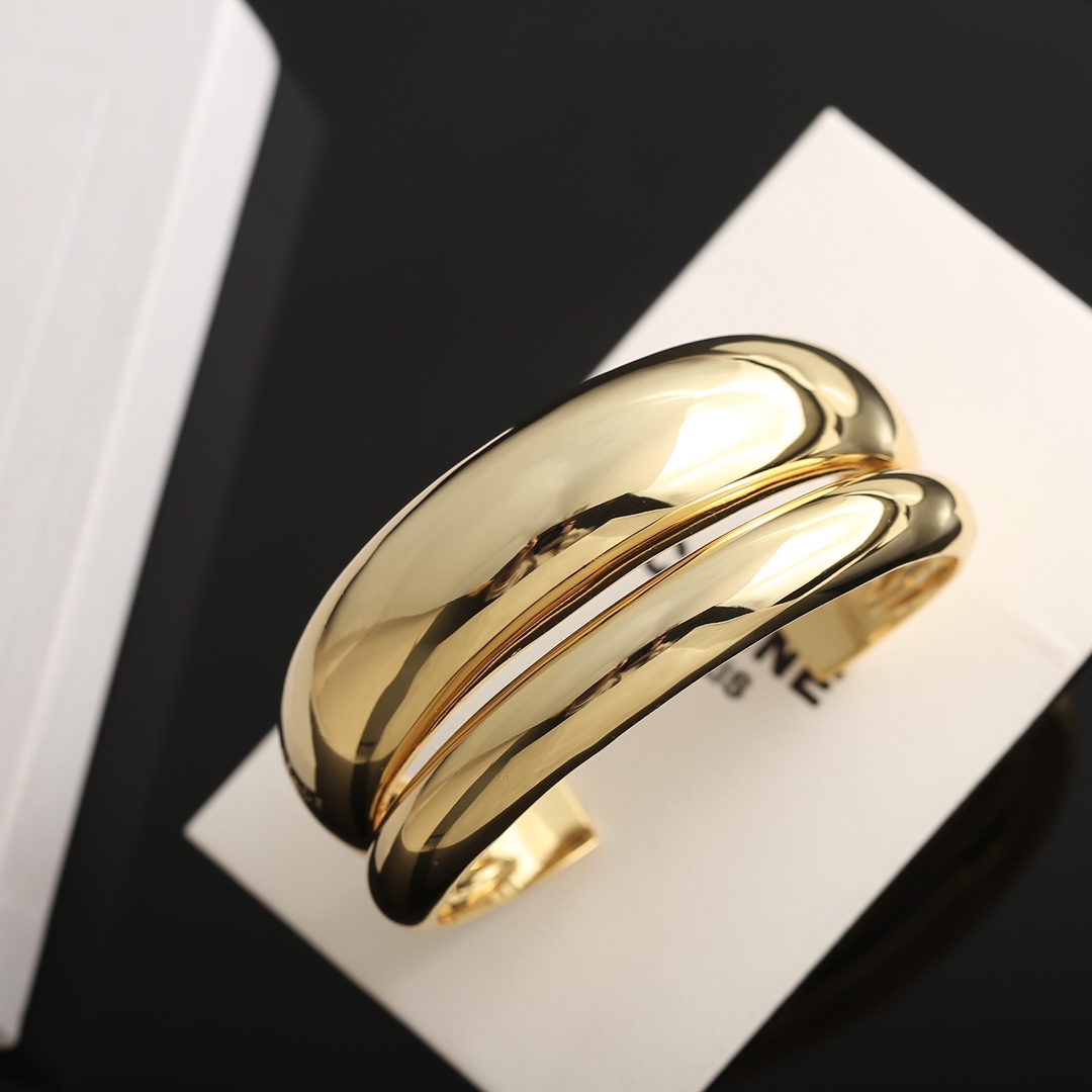 C*eline open earrings