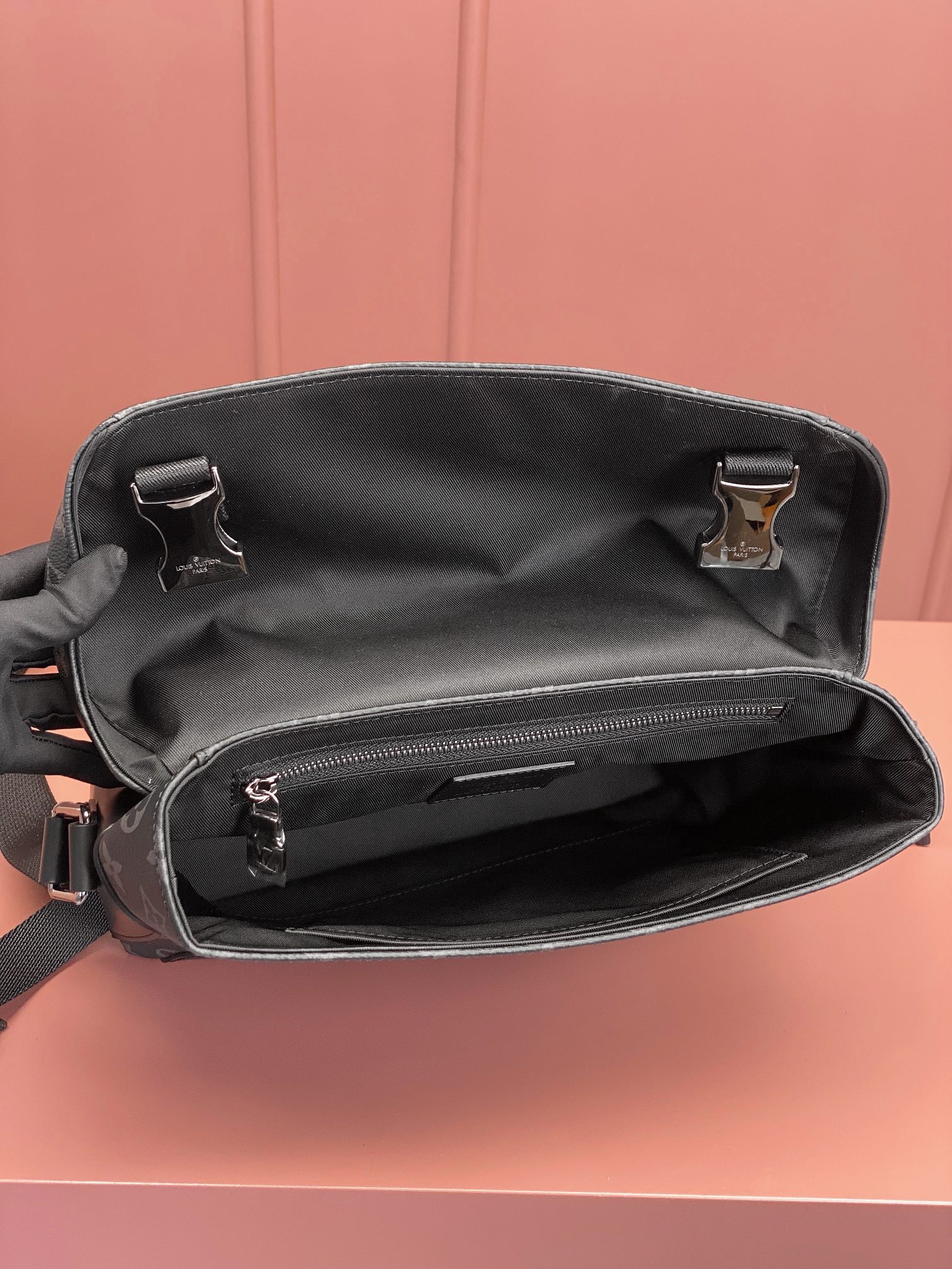 LV-M40511 Messenger PM Voyager