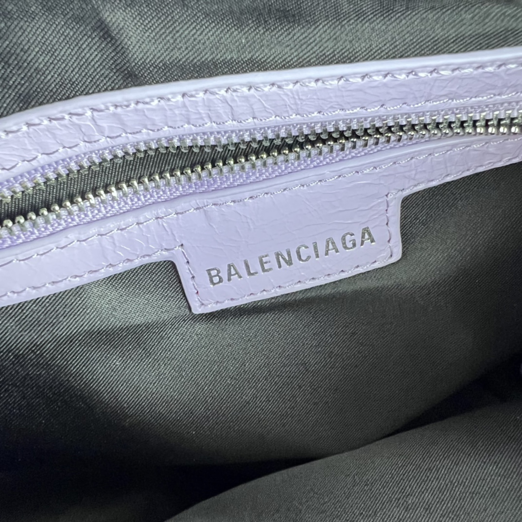 Balenciaga Le Cagole Shoulder Bag