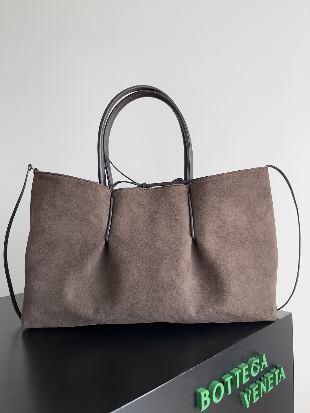 Bottega Veneta 2025 Pinacoteca Bag