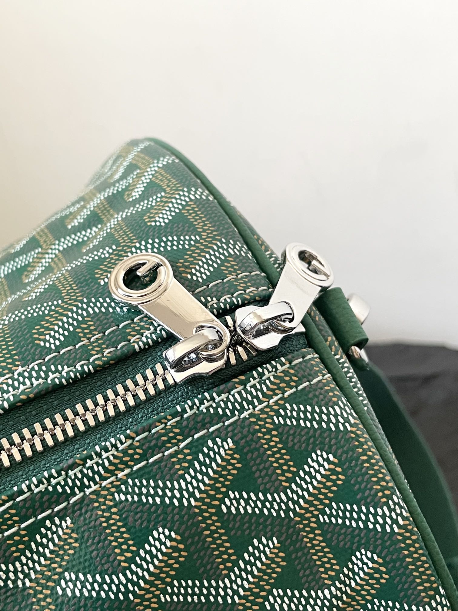 Goyard Barrel 40 – Green