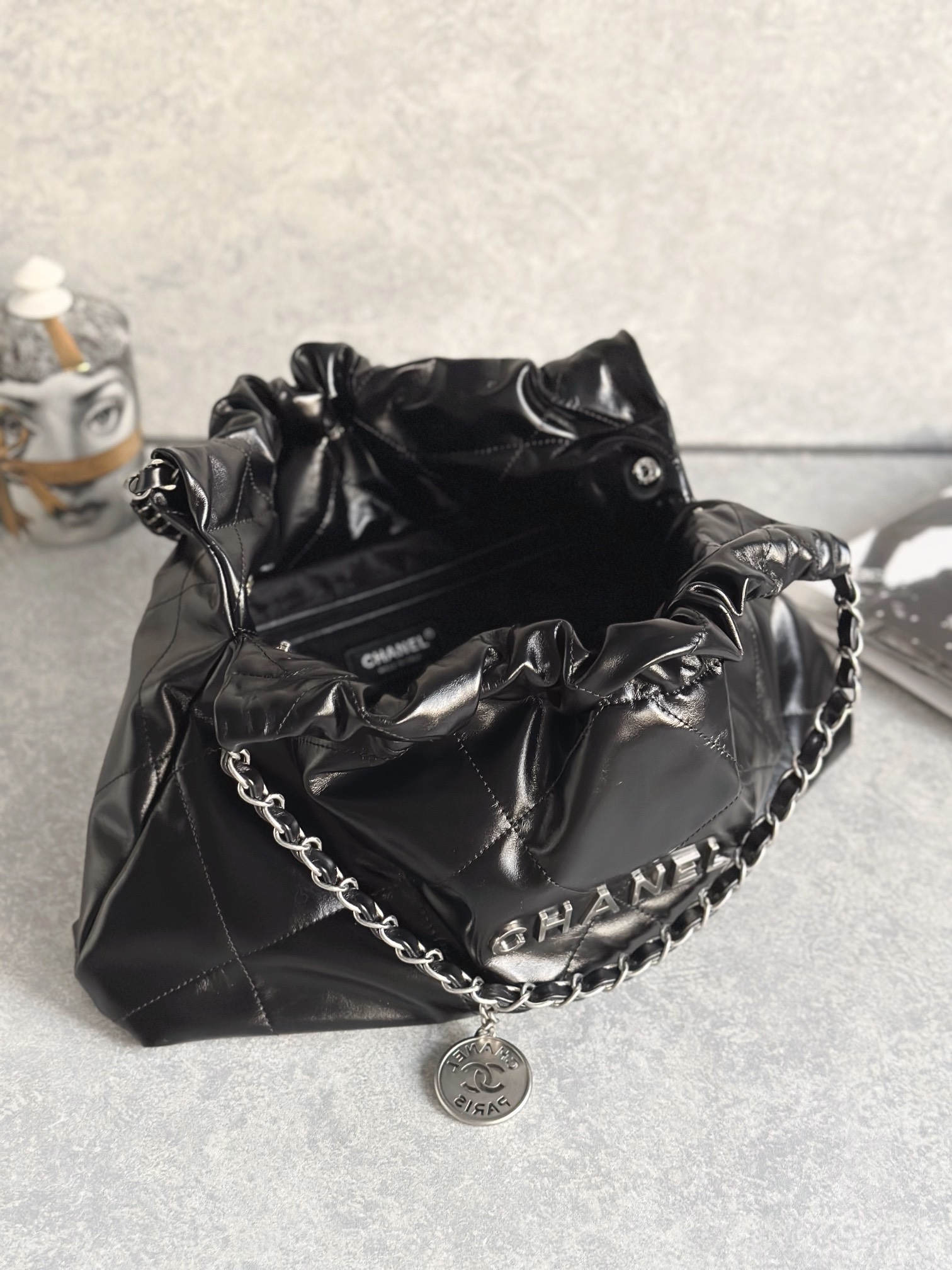 Chanel 22bag-sliver