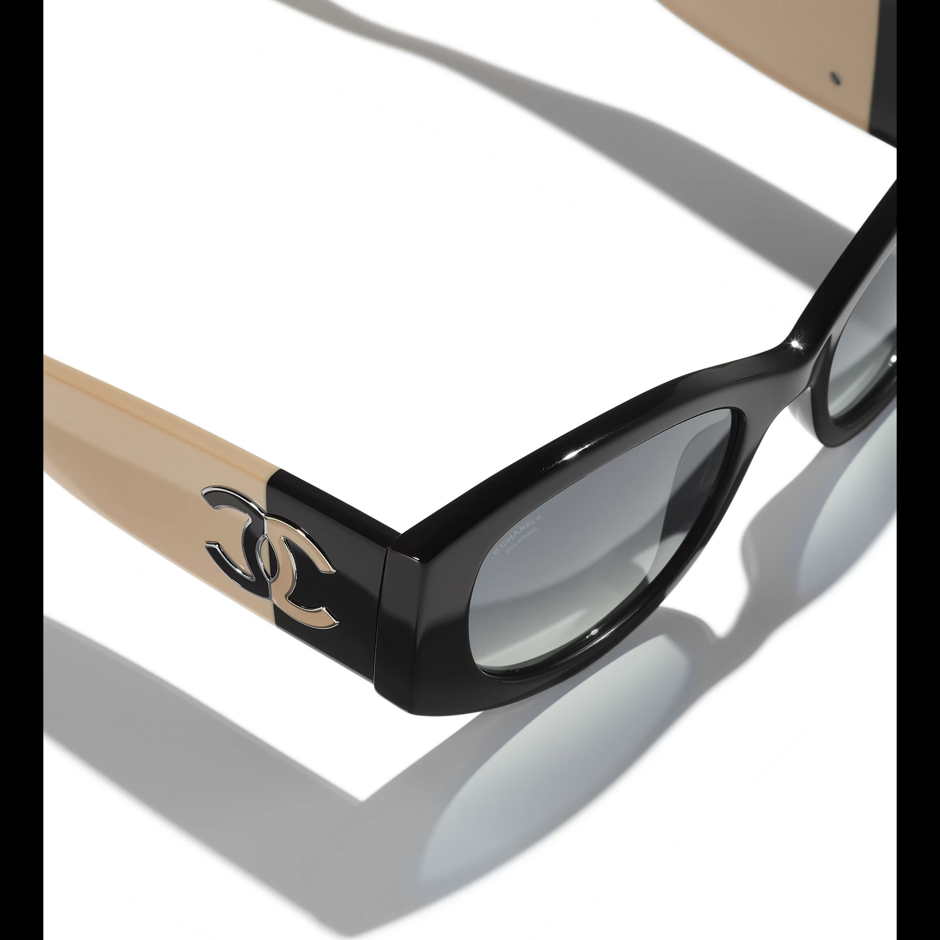 CHANEL-Oval Sunglasses