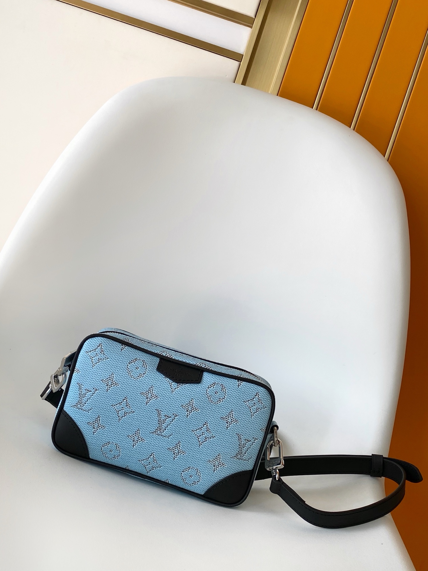 LV M14684 Trocadéro Wearable Wallet