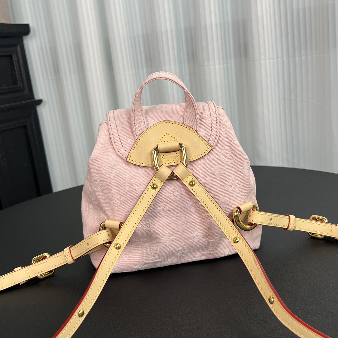 Louis Vuitton M13031 Venice Backpack