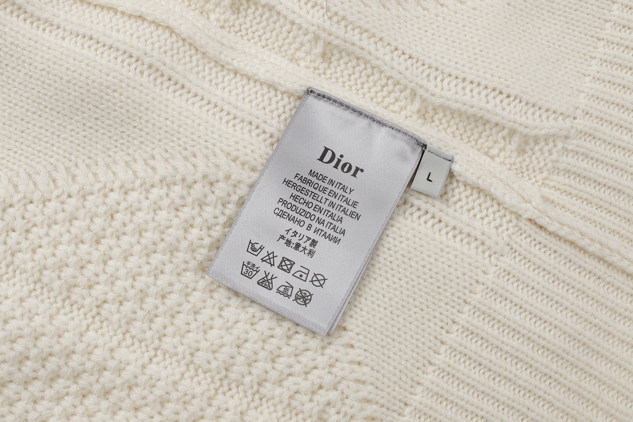 Dior DI- New autumn/winter sweater
