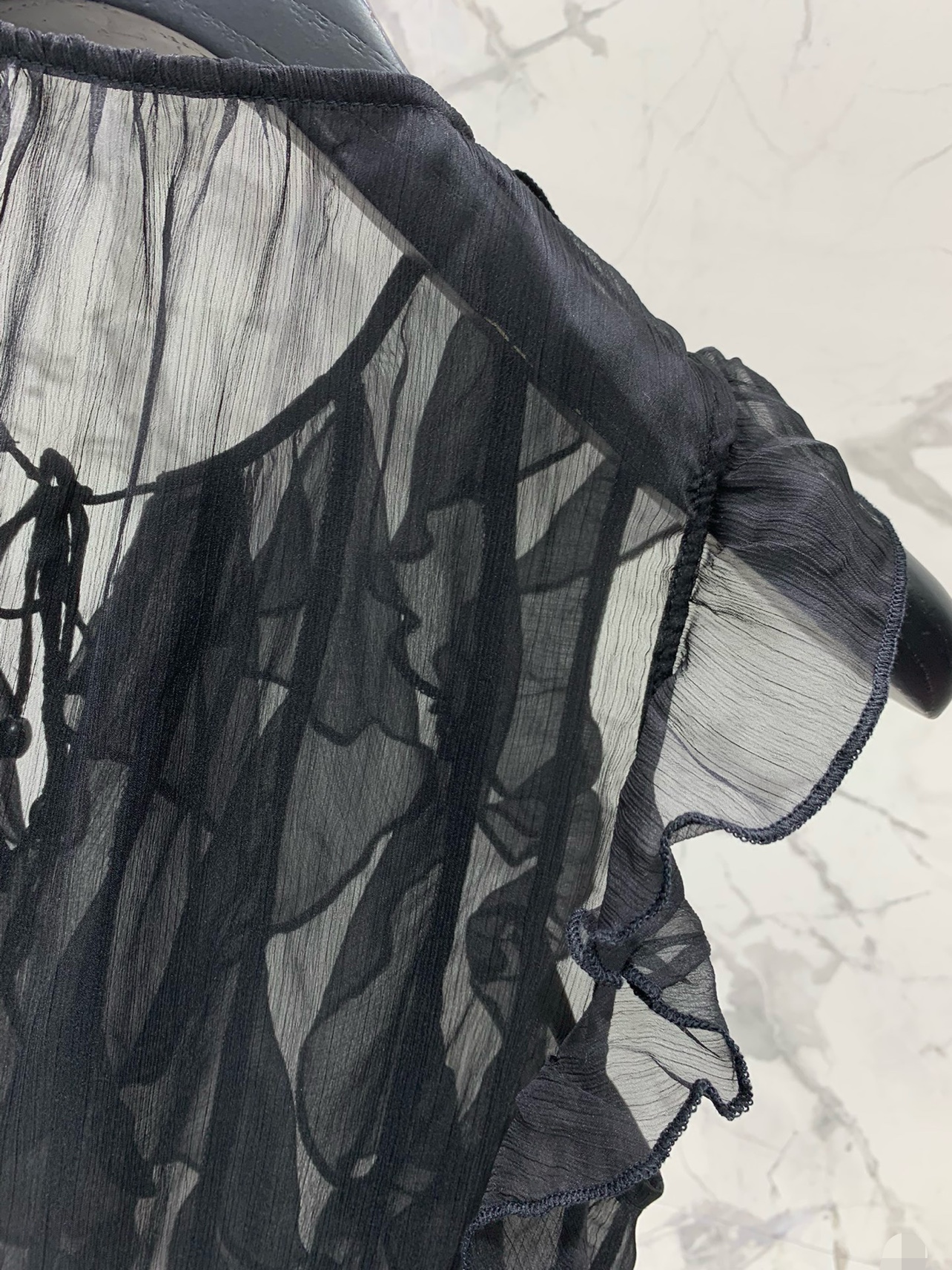 Ermanno Scervino Ruffled Sleeveless Fly Top