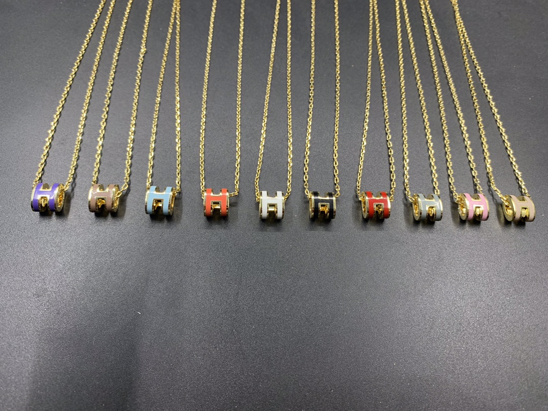 Hermès Mini Enamel H Necklace