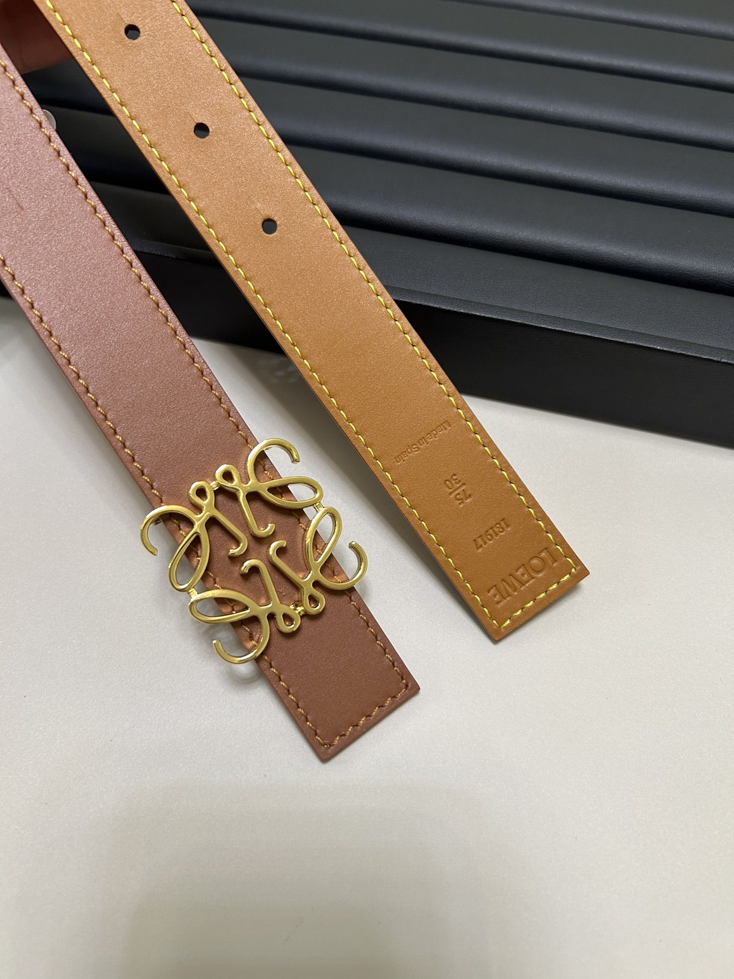 Reversible Anagram belt in smooth calfskin