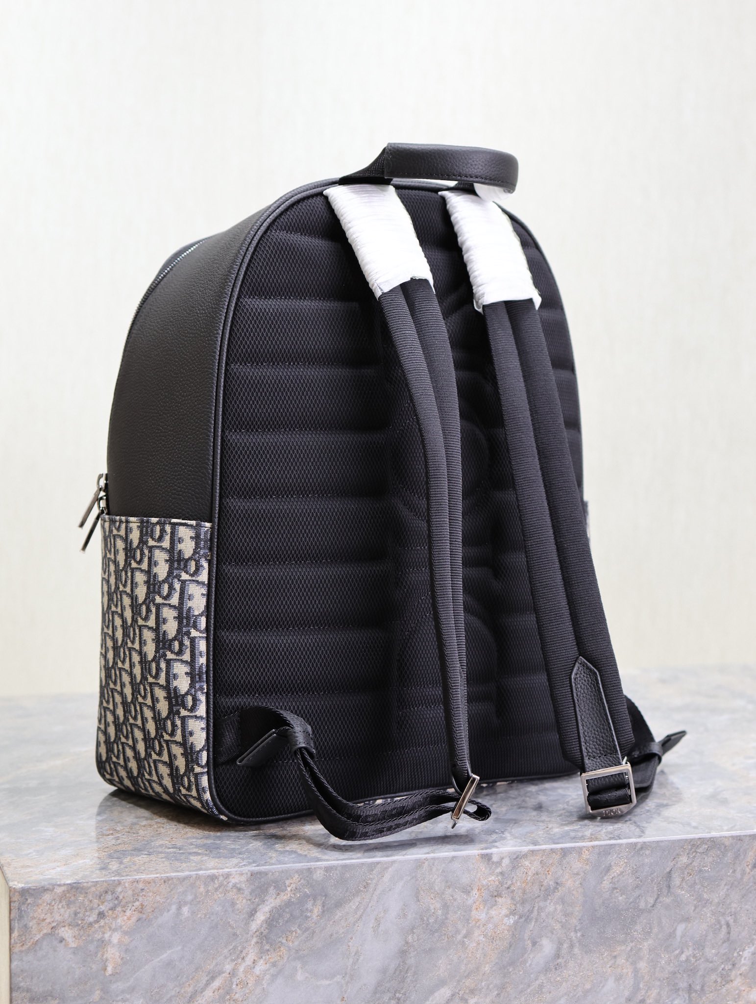Saddle Zipper Backpack-Blue Cloth