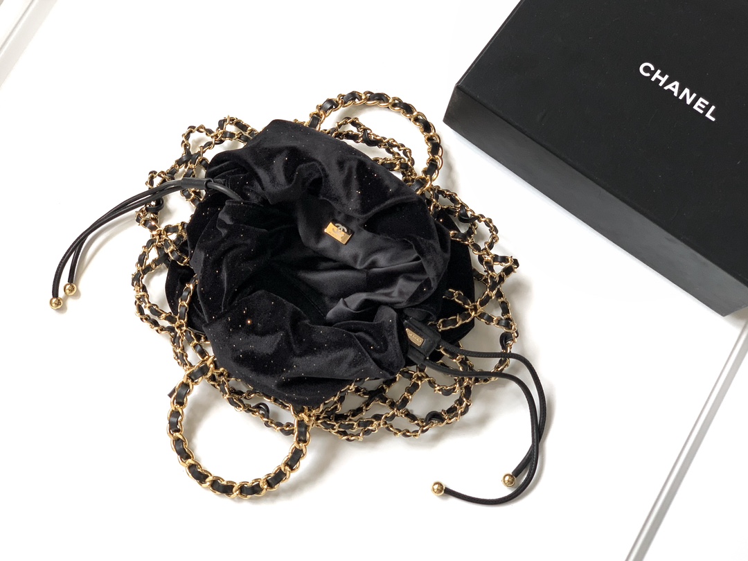 CHANEL Mesh Bag · Artisan Series