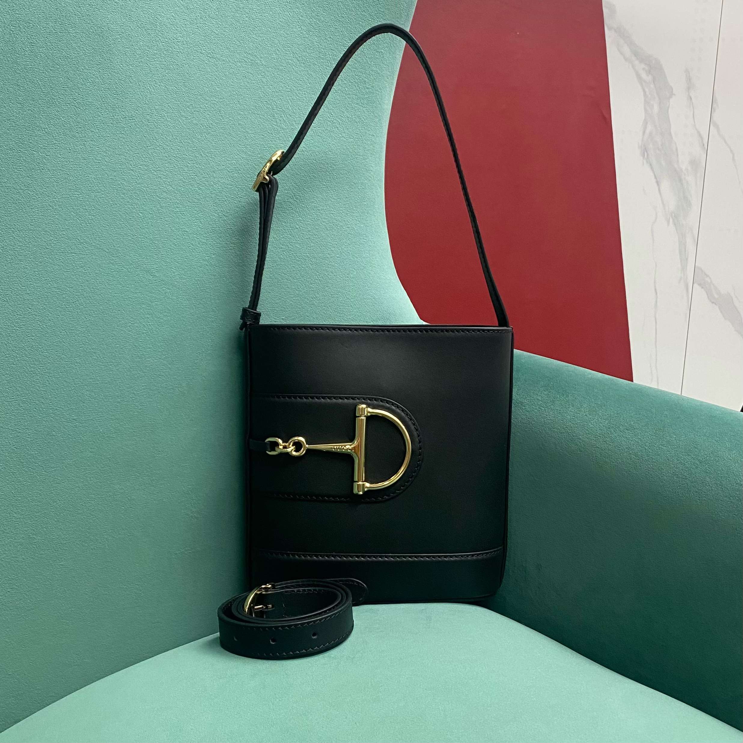 Gucci 73 small bucket bag