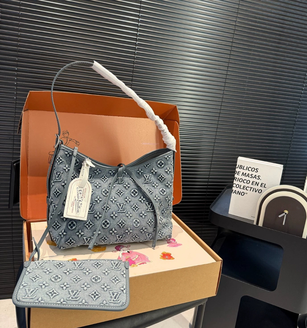 Louis Vuitton Denim CarryAll Bag – New