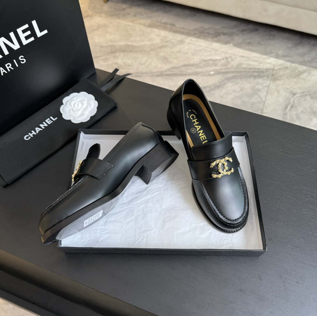 Chanel new camellia shoes
