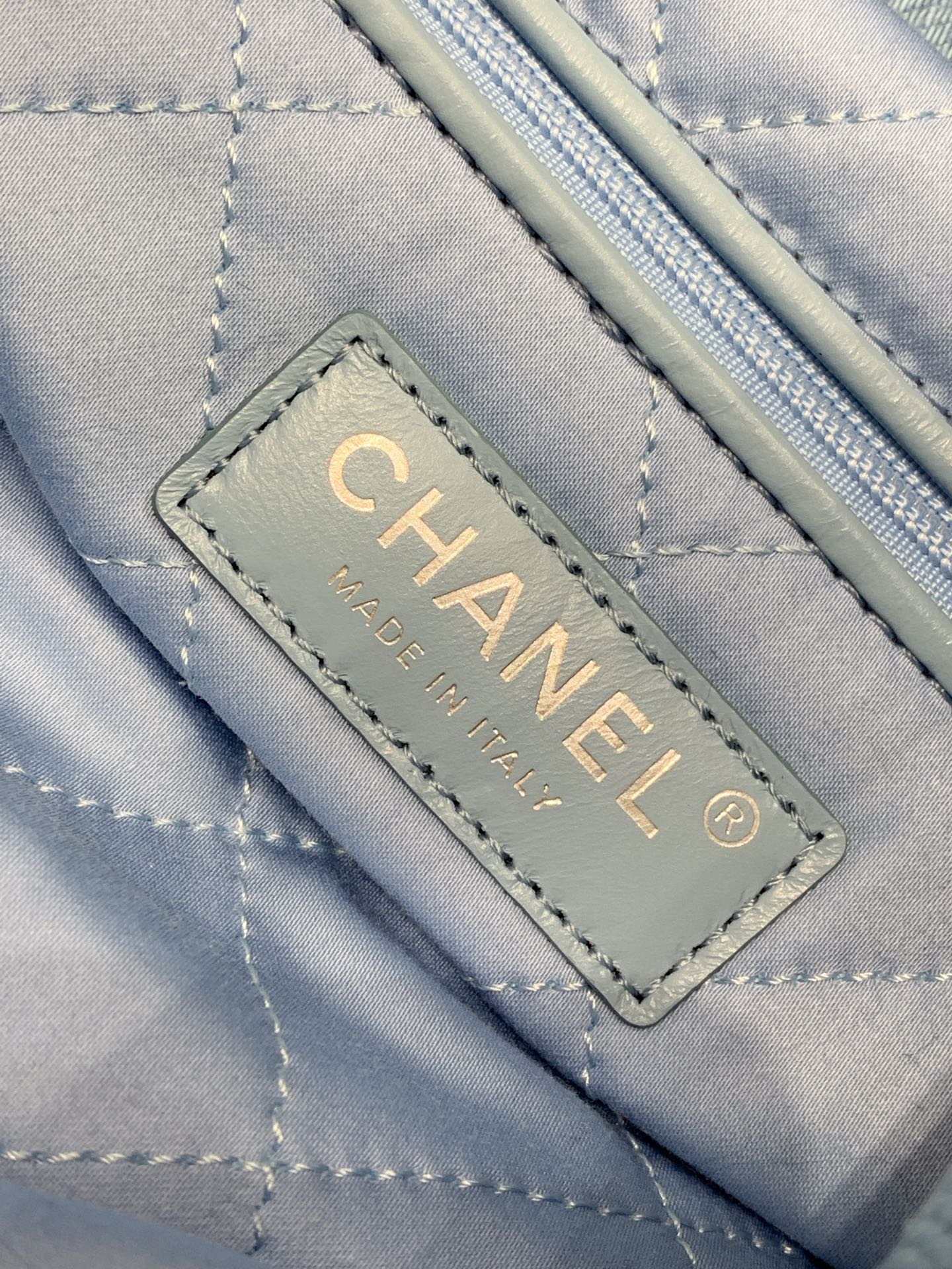 Chanel-24P Denim 22 Bag 💚 – Upgraded Version