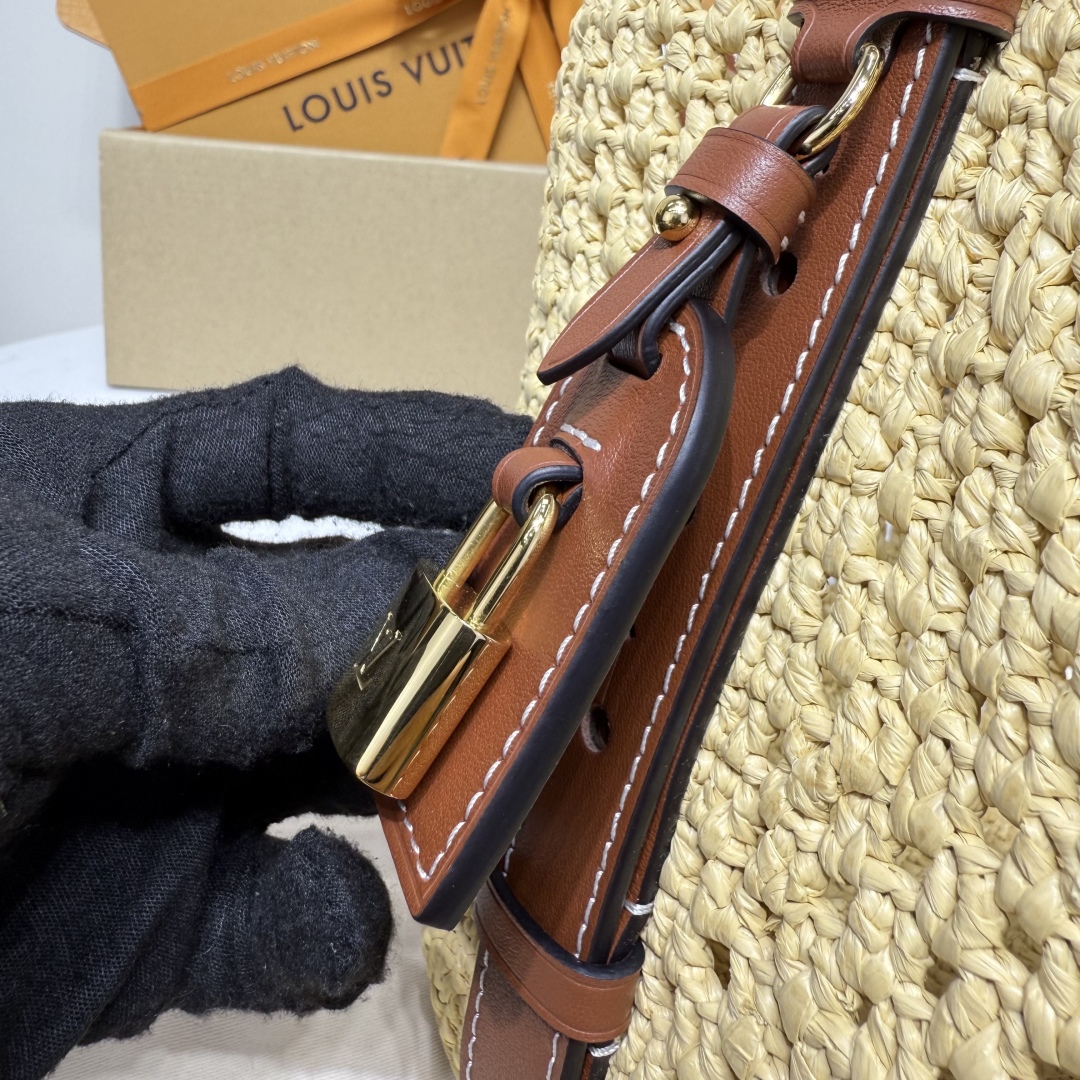 Louis Vuitton All In BB Bag – M14217