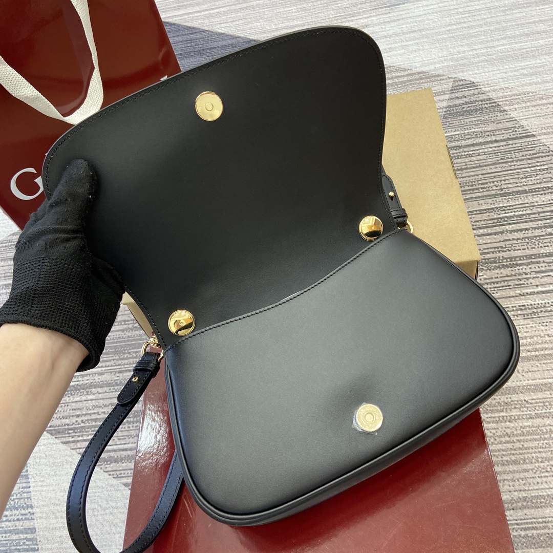 Gucci Blondie top handle bag