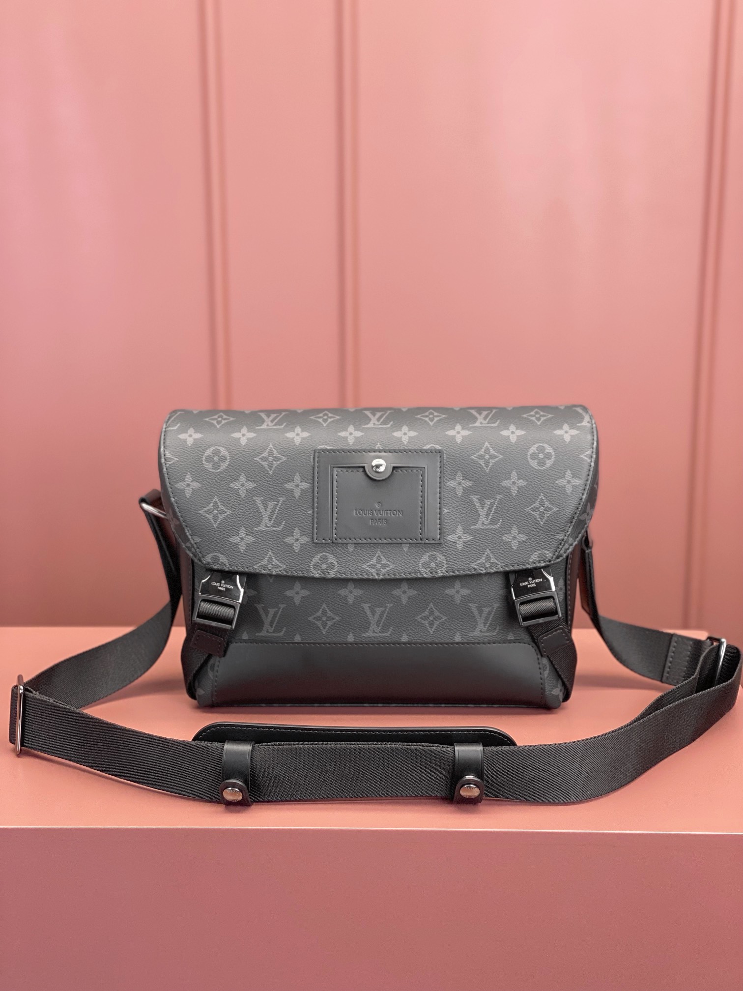 LV-M40511 Messenger PM Voyager