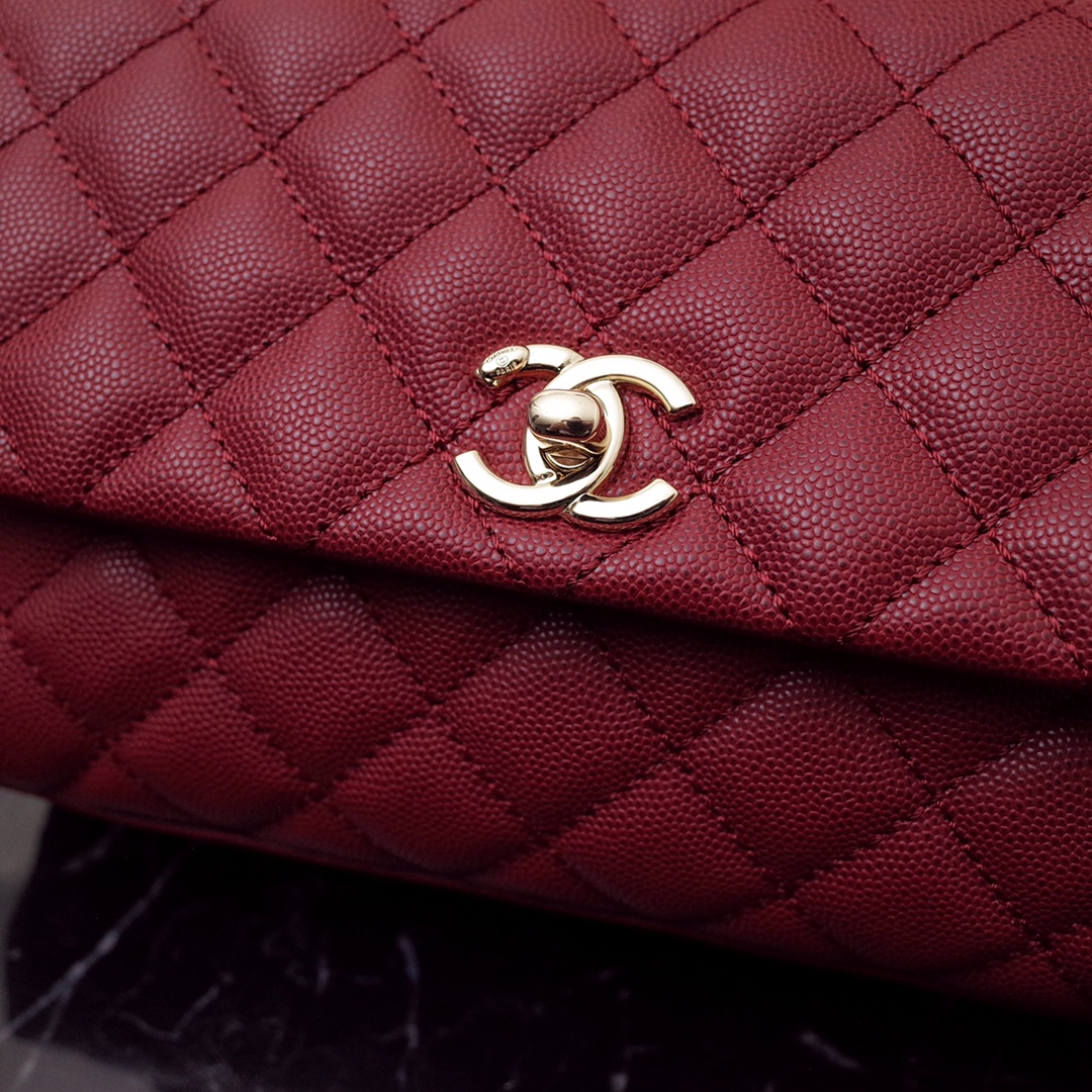 Chanel Coco Handle-Caviar-Red