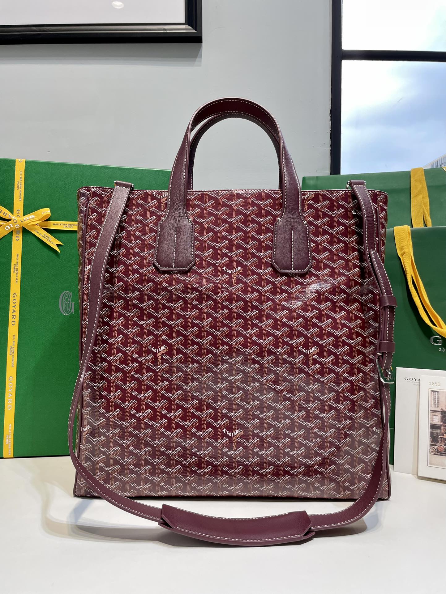 GOYARD Voltaire Men's Messenger Bag