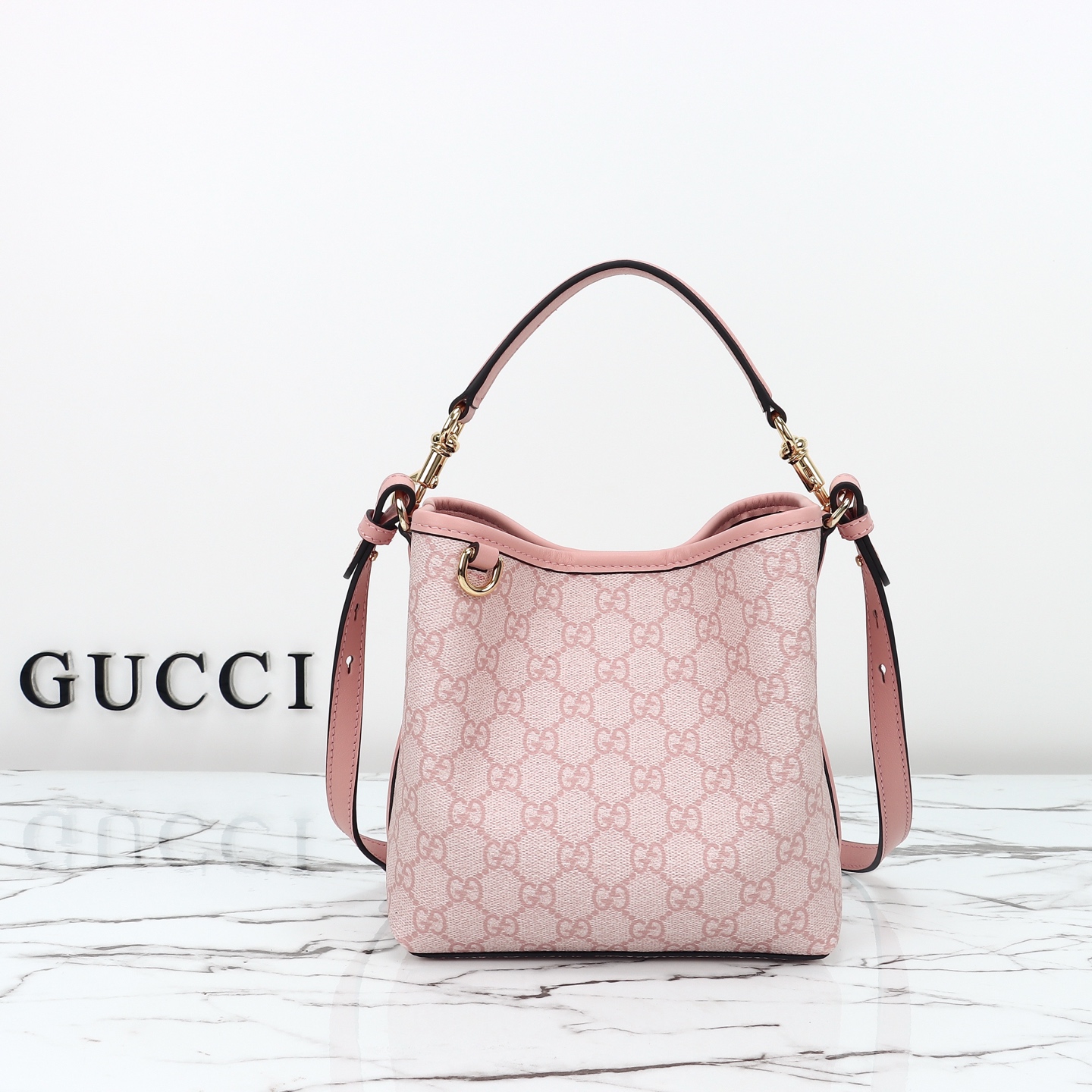 Gucci- Bucket bag -815118