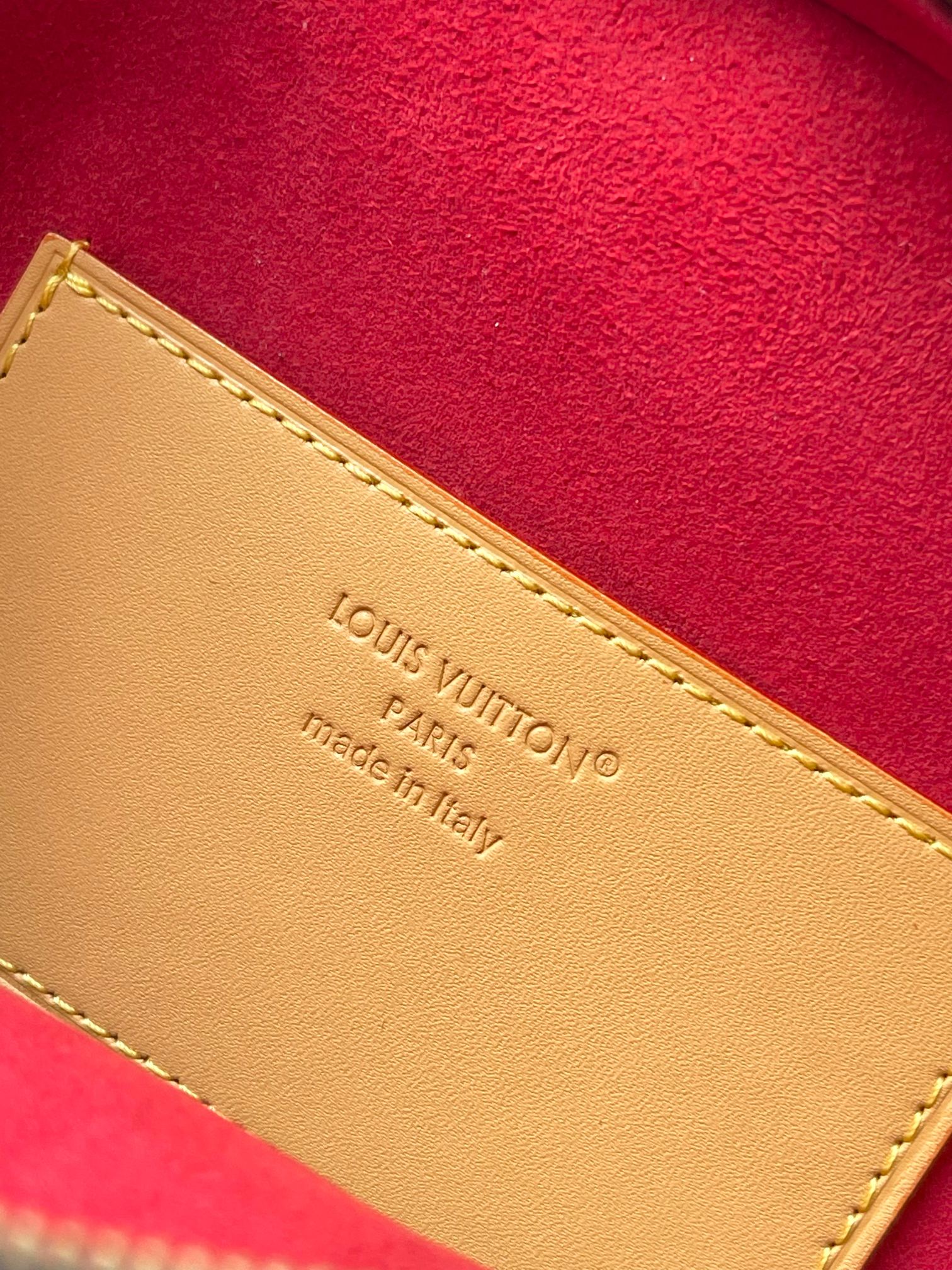 LOUIS VUITTON Monogram Fan Bag-M14804