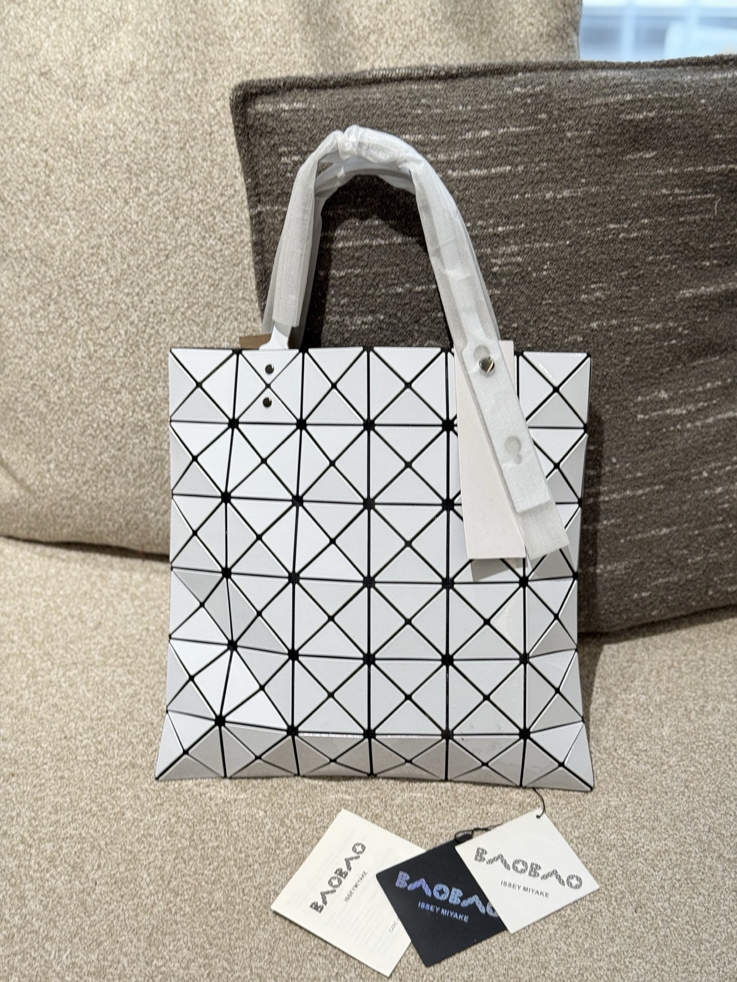 Issey Miyake – Six-Panel Bag