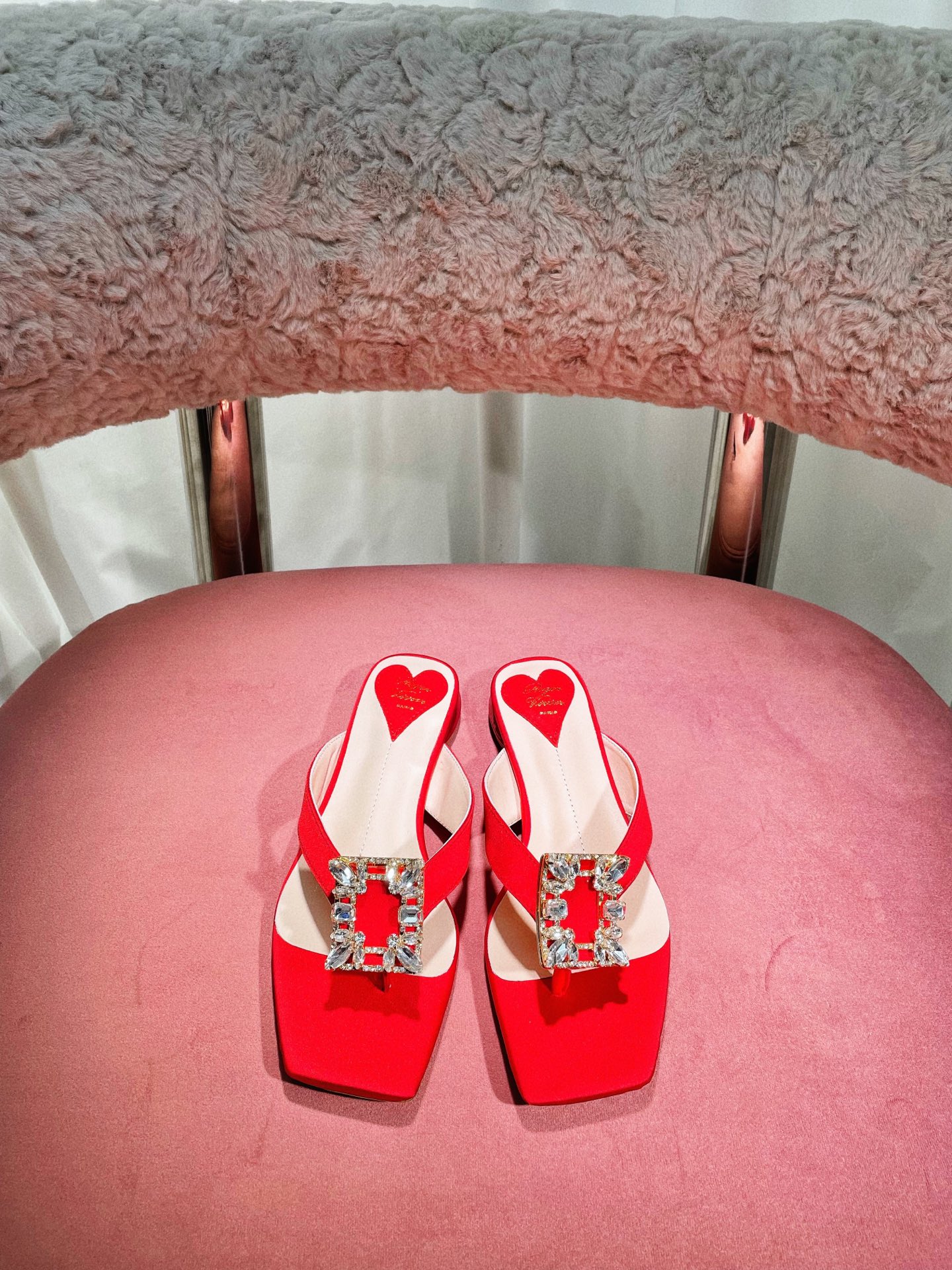 Roger Viver 20255 Diamond Buckle Flip-Flop Sandals - Summer Vibes 🌞