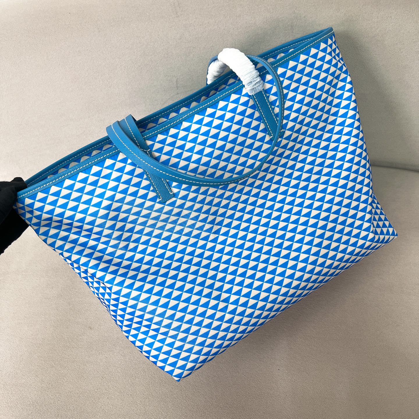 Prada Tote Bag 1BG552