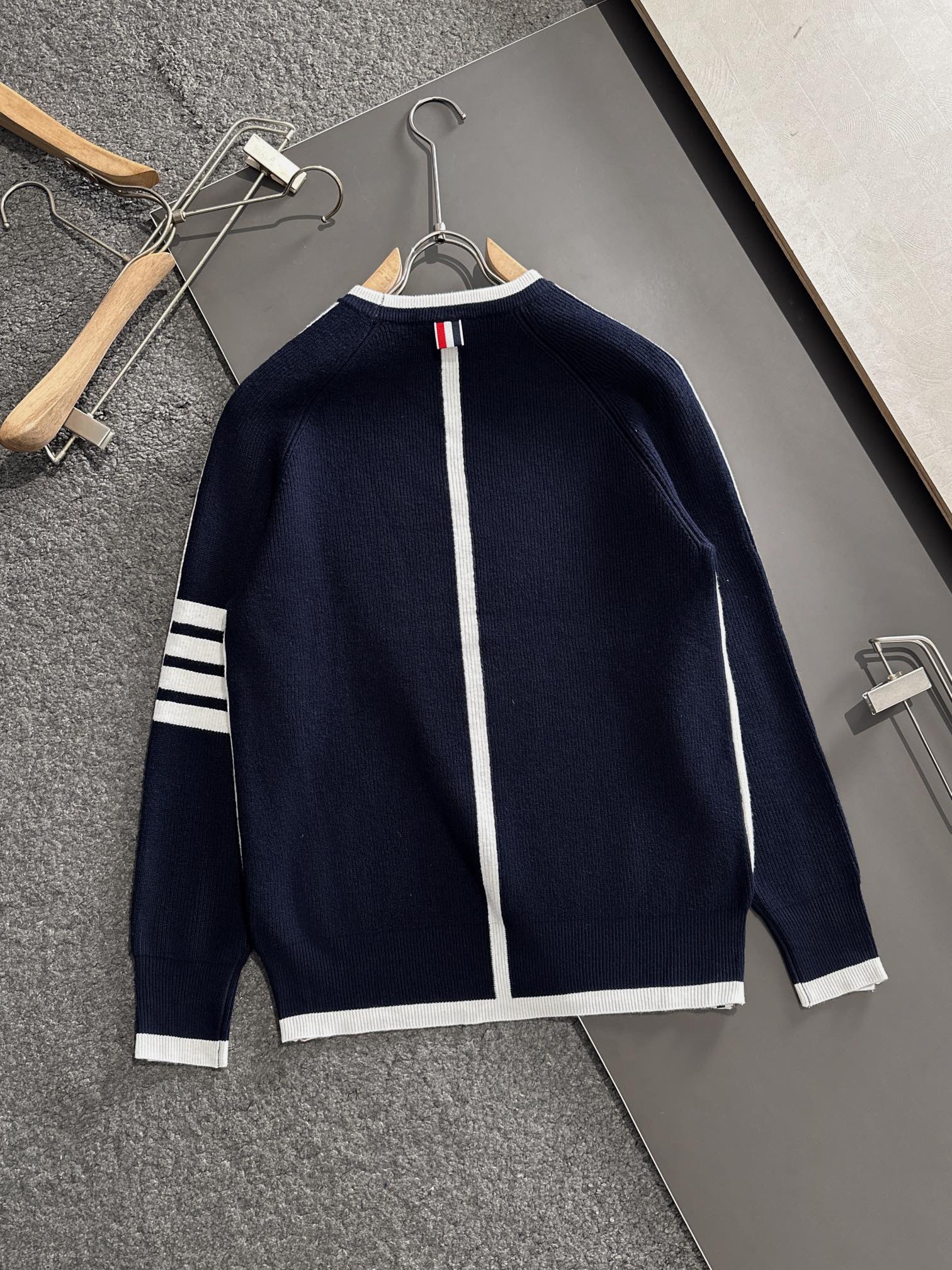 TB Autumn/Winter -sweater set-Navy