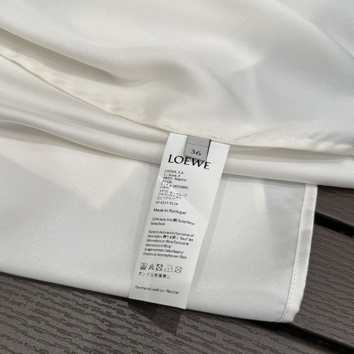 Loewe 2025 Spring/Summer Logo Print Loose Silk Satin Shirt