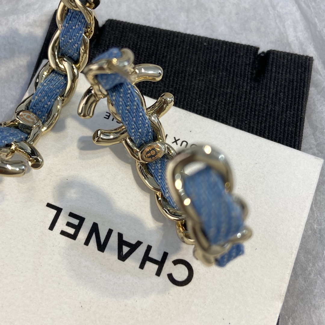 Chanel Hoop earrings - Metal & denim, gold & blue