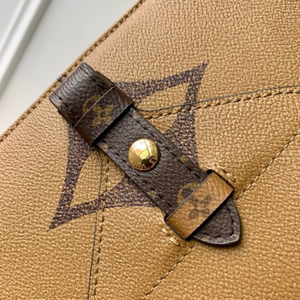 Louis Vuitton M46823 OnTheGo Voyage Monogram Reverse