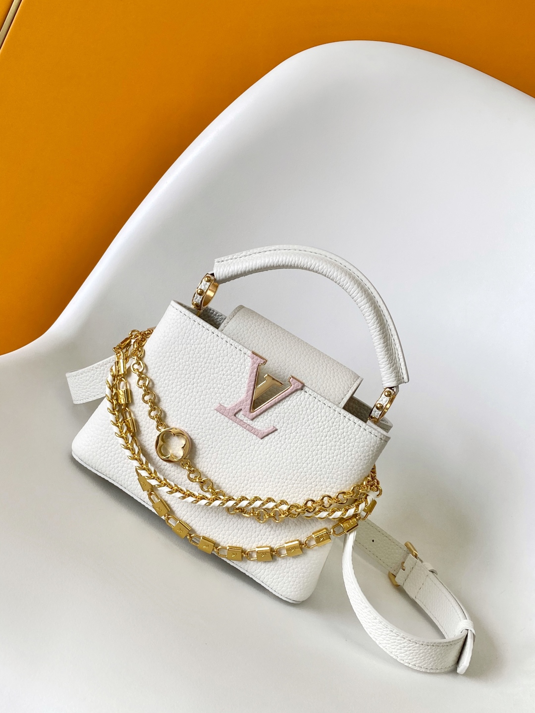 LV M12345 Capucines BB