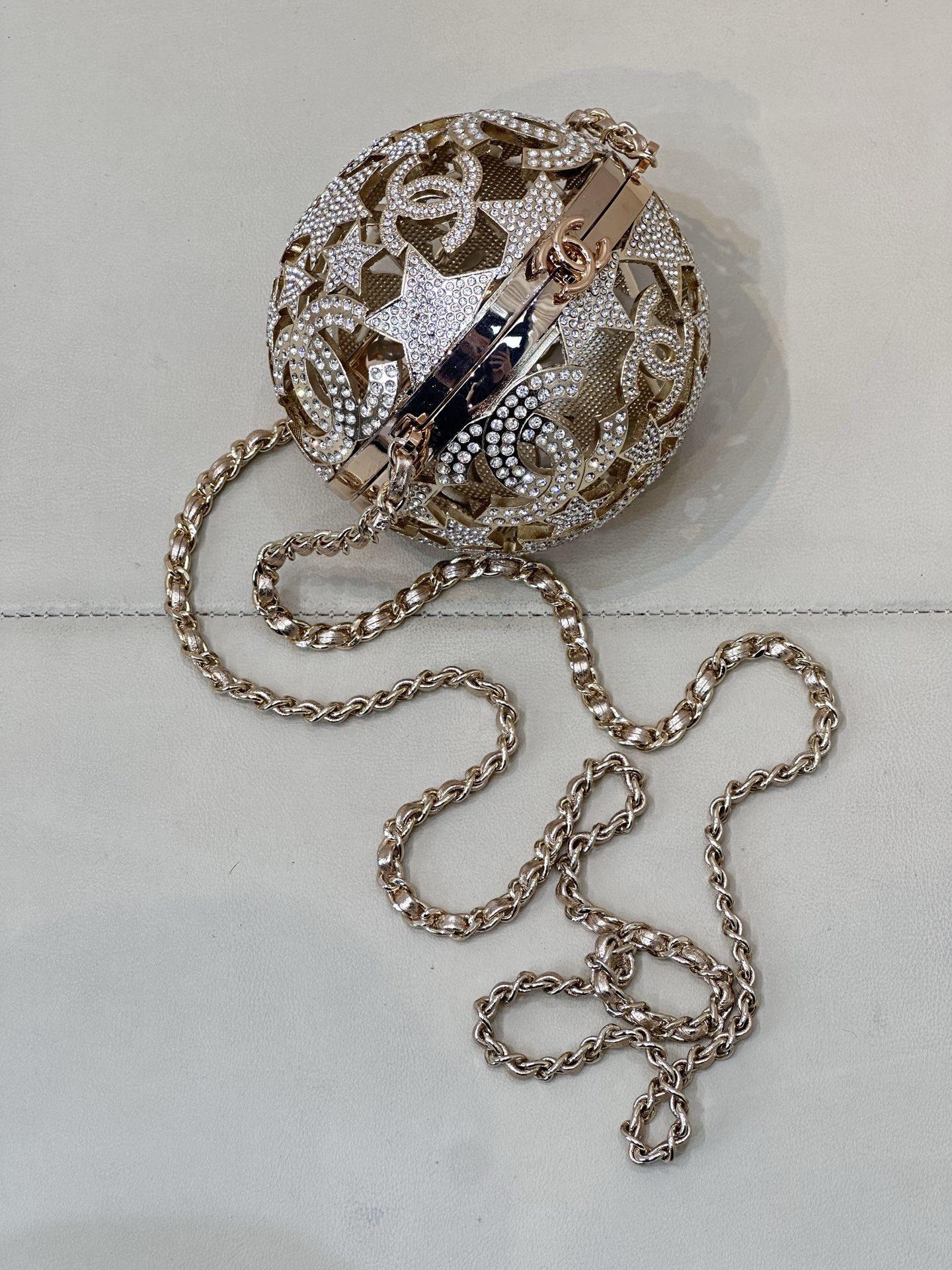 Chanel Métiers d’art Sphere Minaudiere Gold-Tone Metal & Strass Golden & Crystal