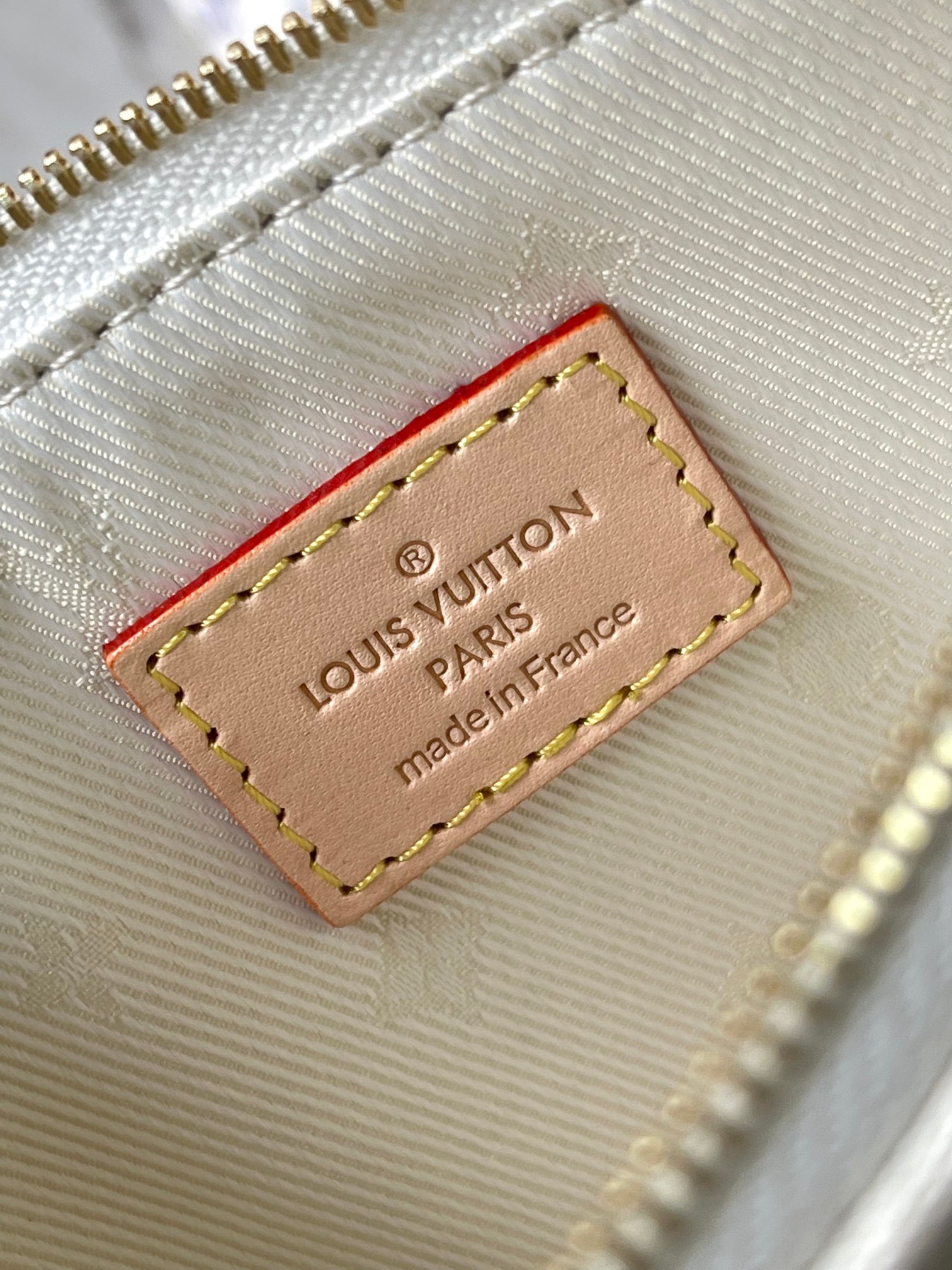 Louis Vuitton M24707 CarryAll PM Beige