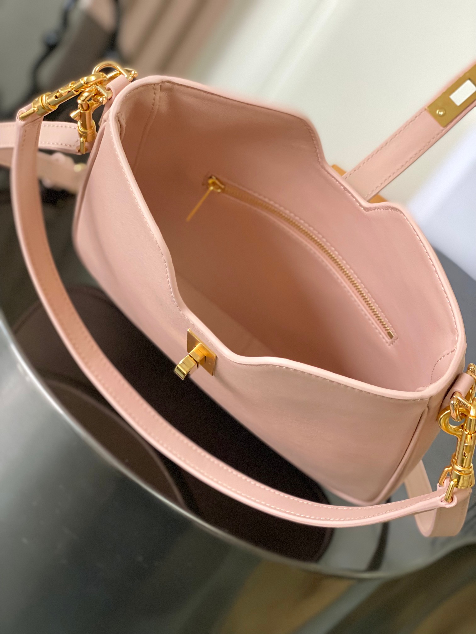 CELINE SMALL CAMILLE 16 SOFT BAG IN SMOOTH CALFSKIN