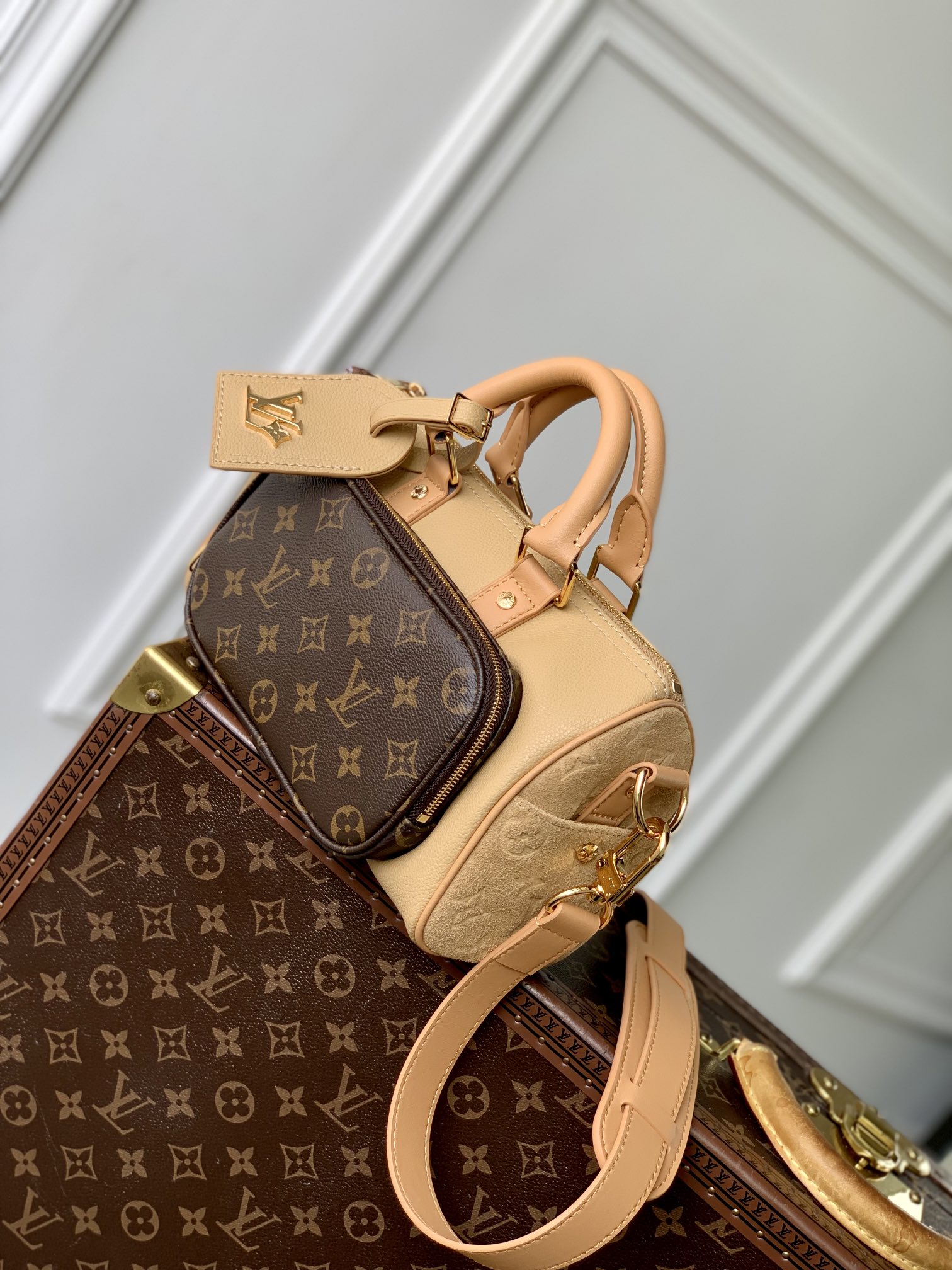 LV-M12627-Keepall Bandouliere 25 bag