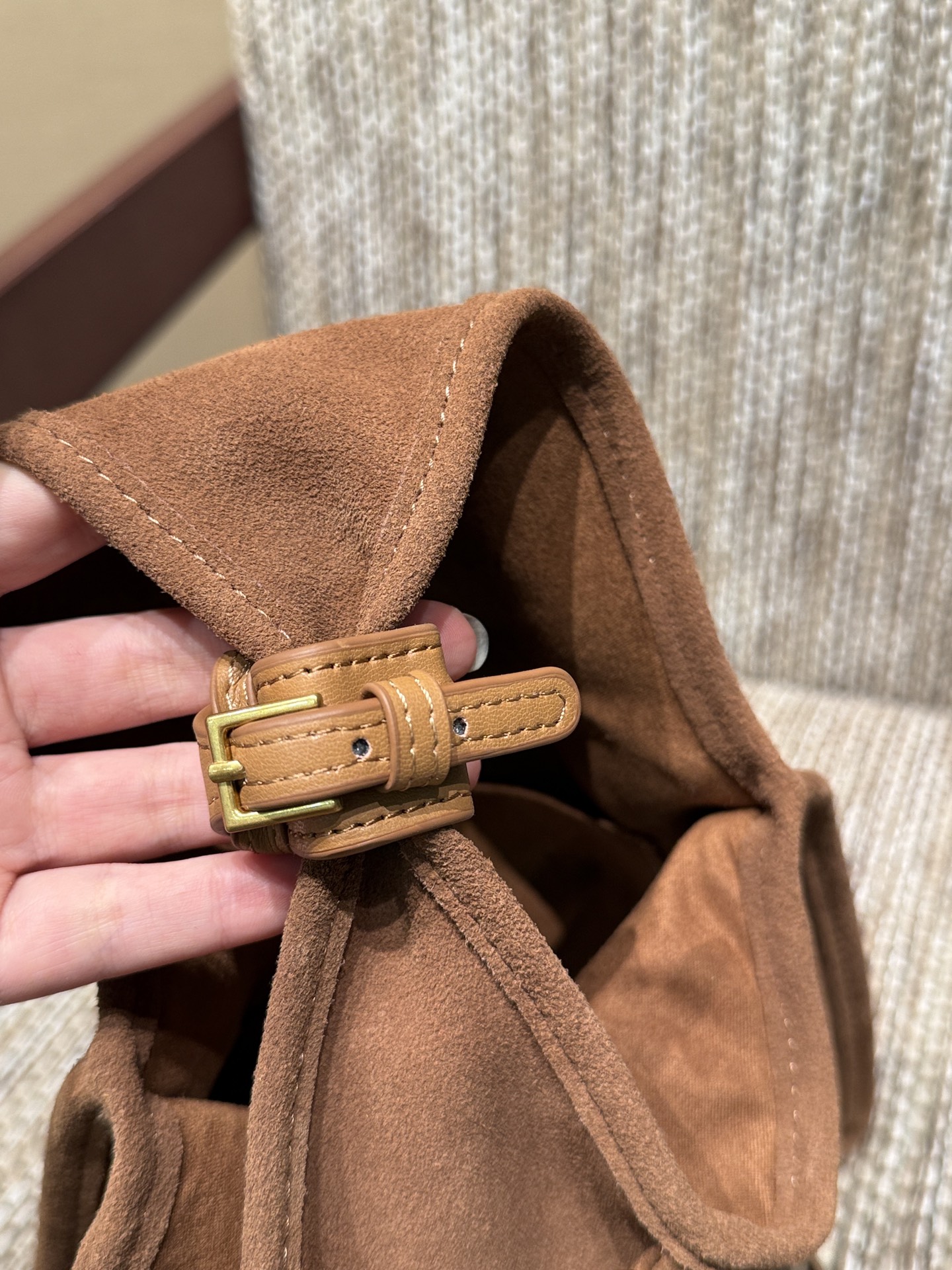 MIUMIU-ROM THE RUNWAY Suede bag with trick