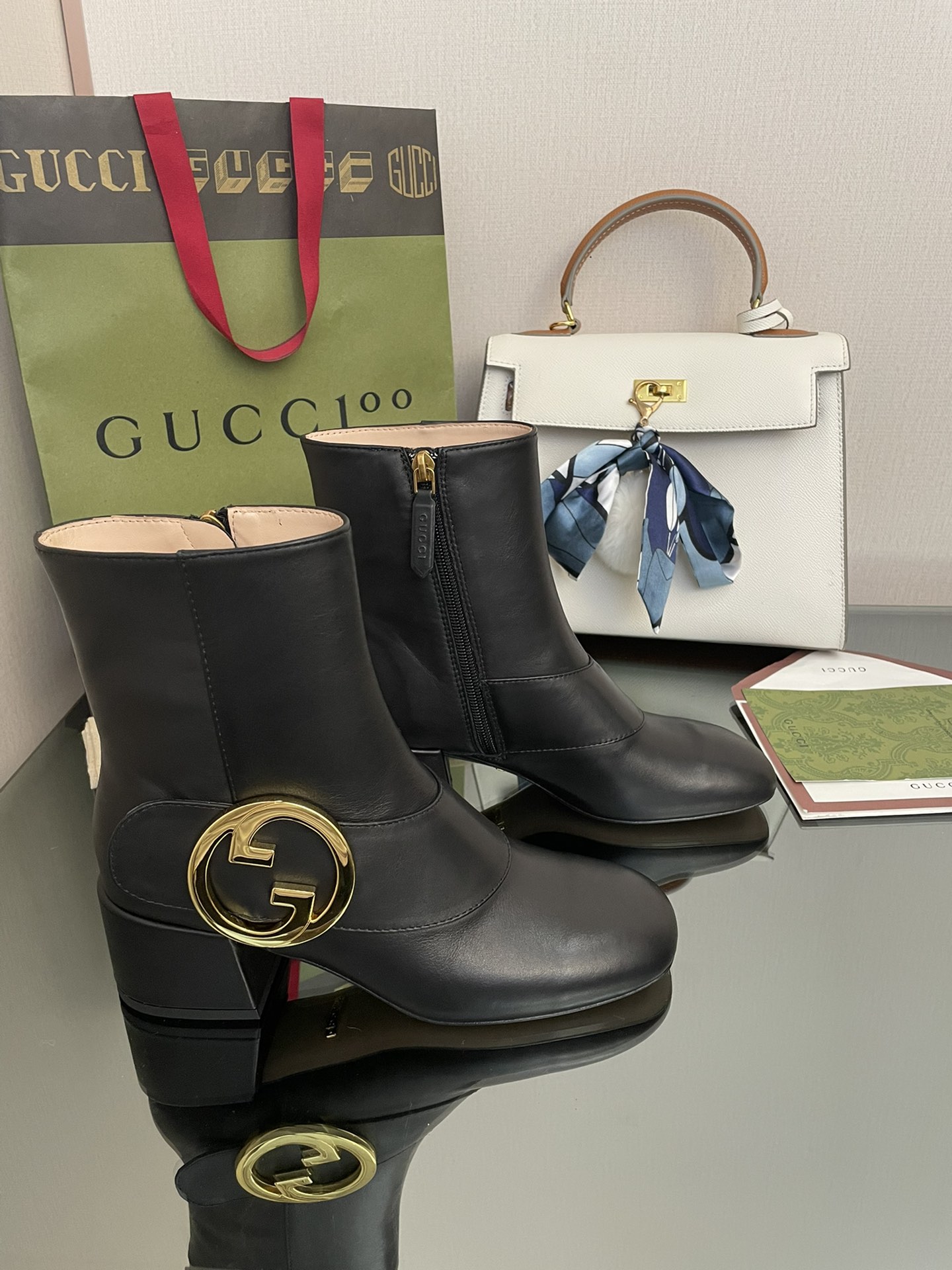GuCCl boots new style