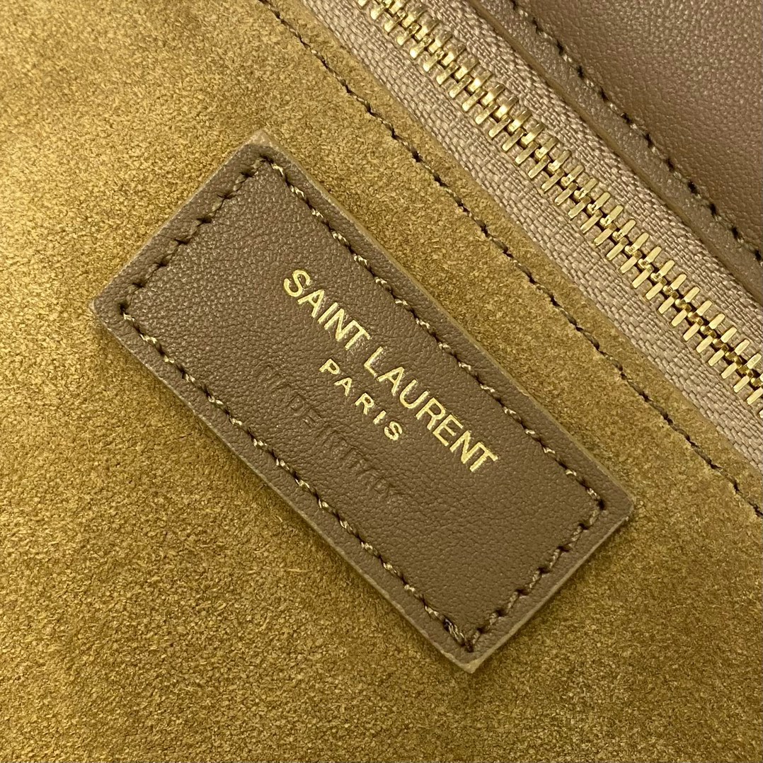 YSL-LE 5 À 7 BEA in suede