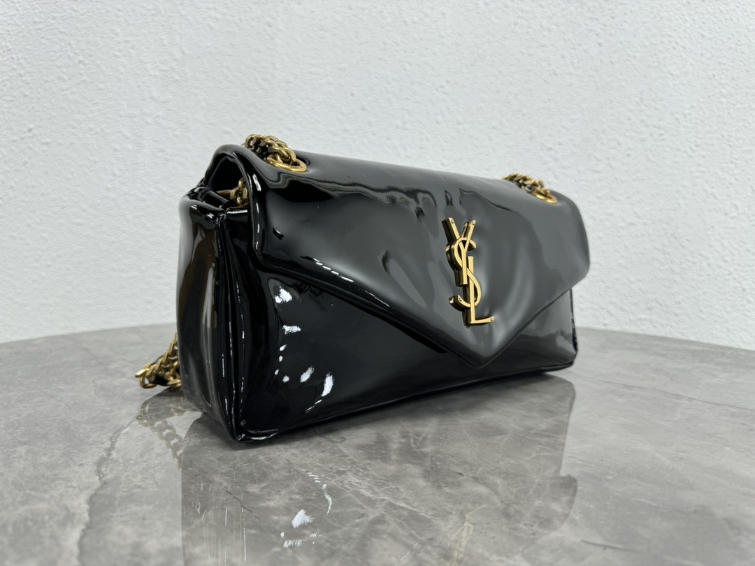 Calypso small in patent leather