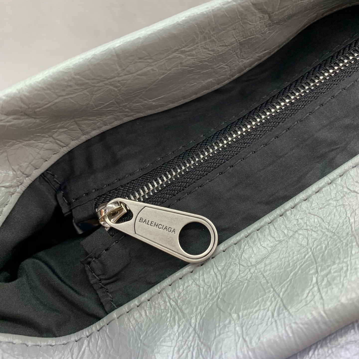 Balenciaga Dust tote bag-grey
